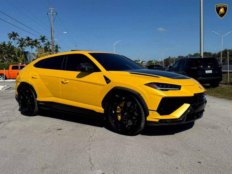 2024 Lamborghini Urus Performante