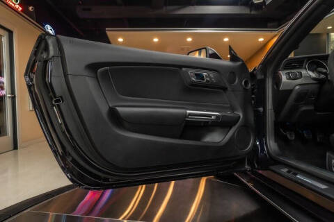 2022 Ford Mustang