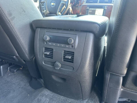 2013 Chevrolet Avalanche LTZ Black Diamond