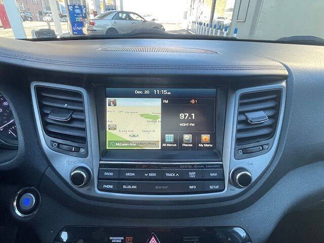 2017 Hyundai Tucson SE Plus