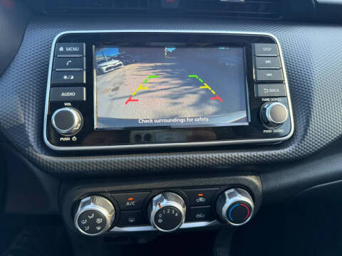 2025 Nissan Kicks Play S