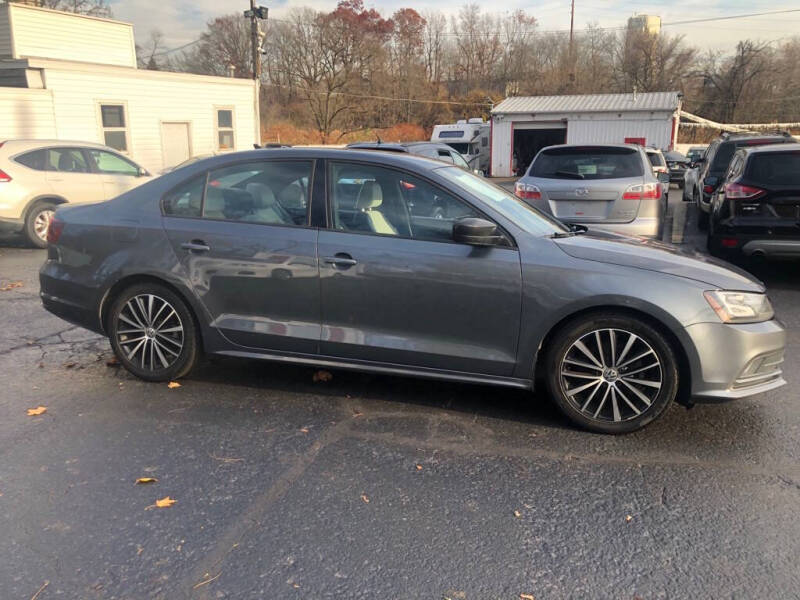 2016 Volkswagen Jetta 1.8T Sport