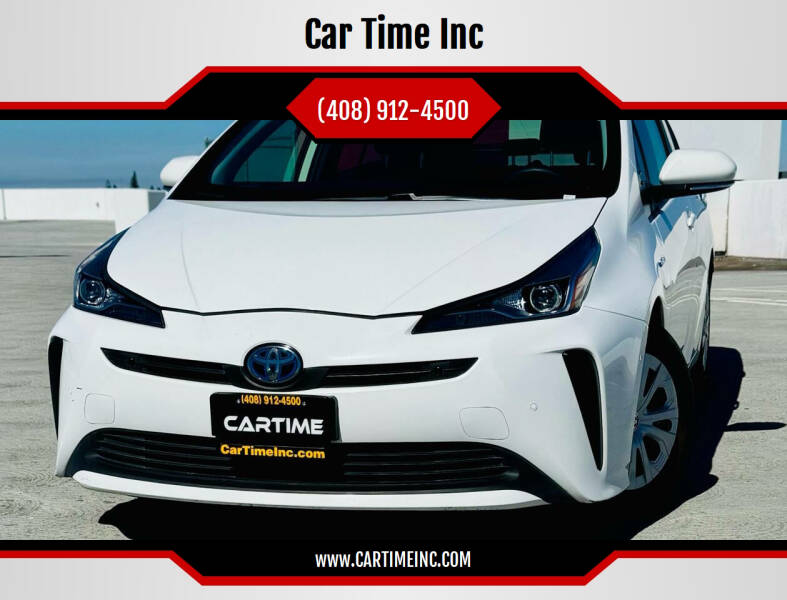 2022 Toyota Prius LE