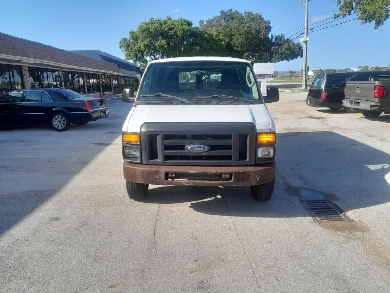 2012 FORD E-250 Van - $6,950