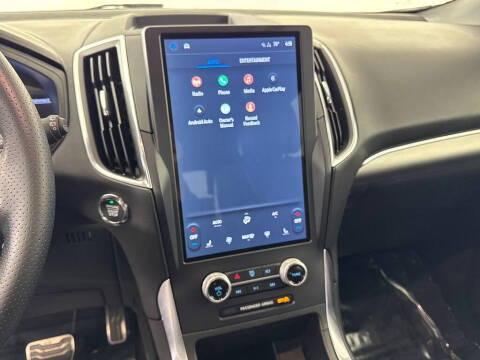 2022 Ford Edge ST