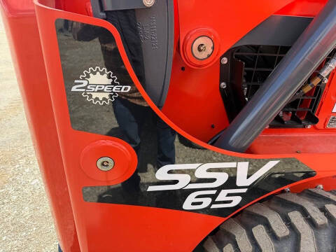 2025 Kubota SSV65