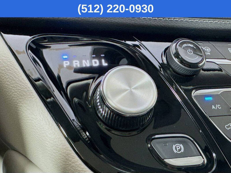 2023 Chrysler Pacifica Plug-In Hybrid Limited