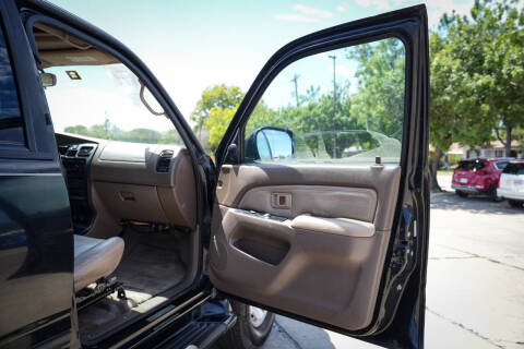 2000 Toyota 4Runner SR5