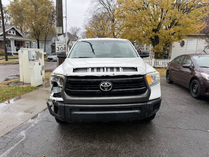 2017 Toyota Tundra SR