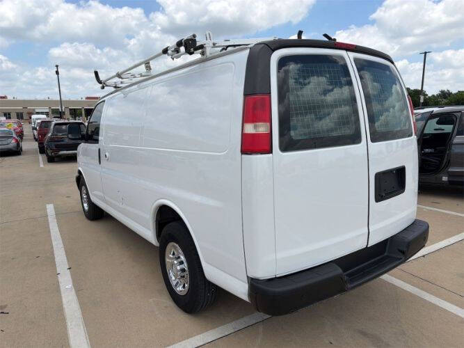2017 Chevrolet Express 2500