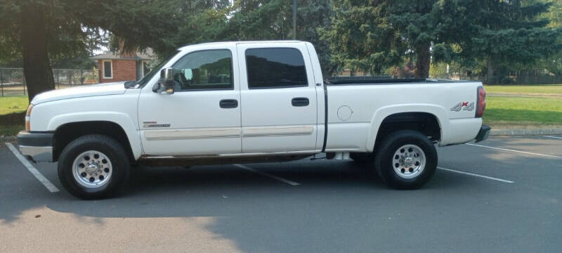 2005 Chevrolet Silverado 2500HD for sale at TONY'S AUTO WORLD in Portland OR