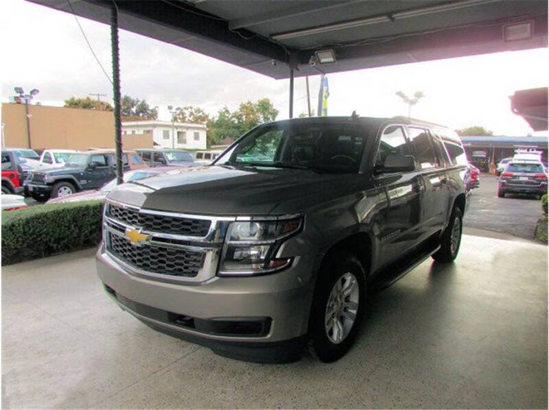 2018 Chevrolet Suburban LT