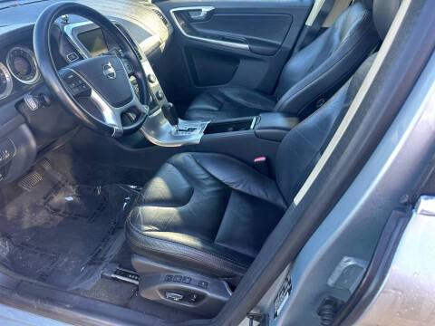 2012 Volvo XC60 T6 Premier Plus