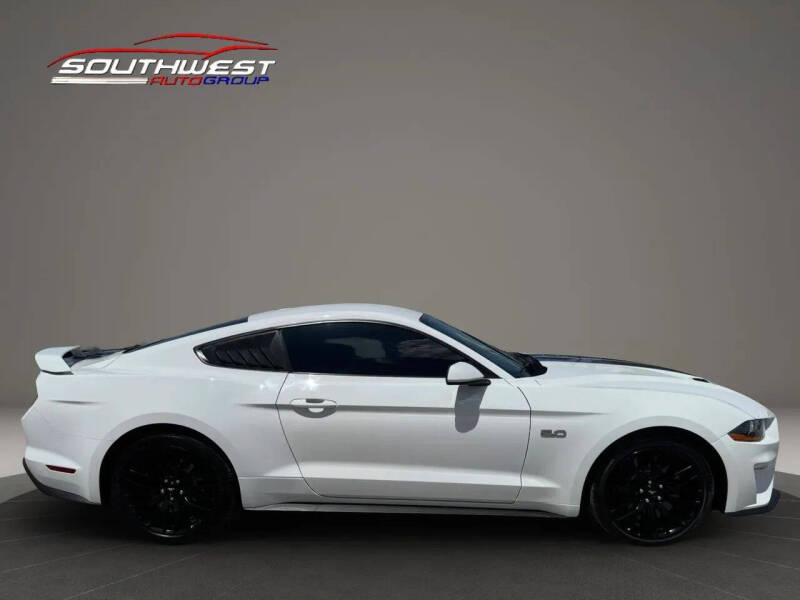 2020 Ford Mustang