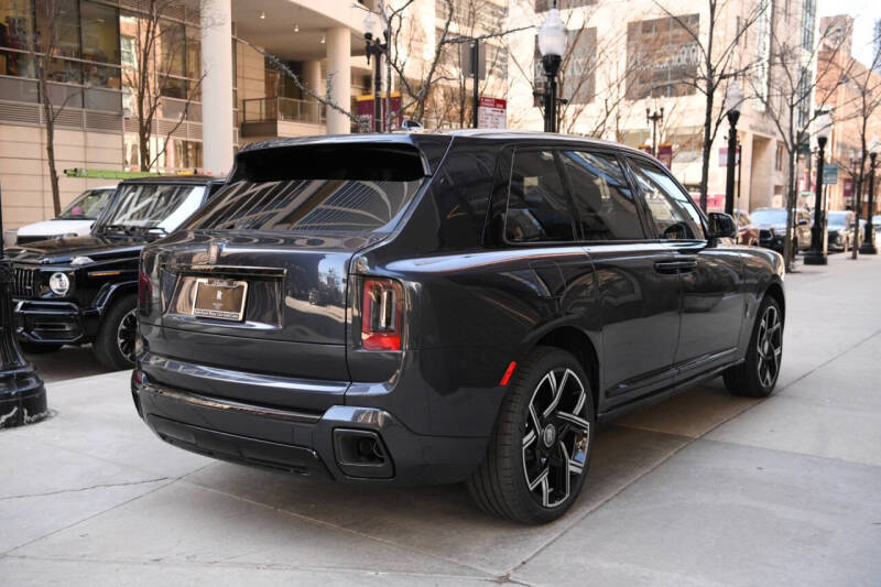 2025 Rolls-Royce Black Badge Cullinan