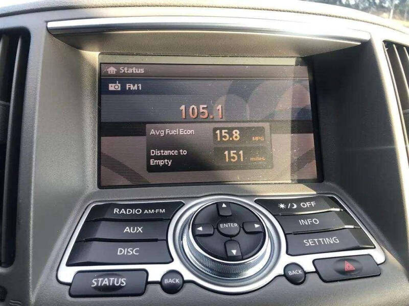 2011 Infiniti G37 Sedan x