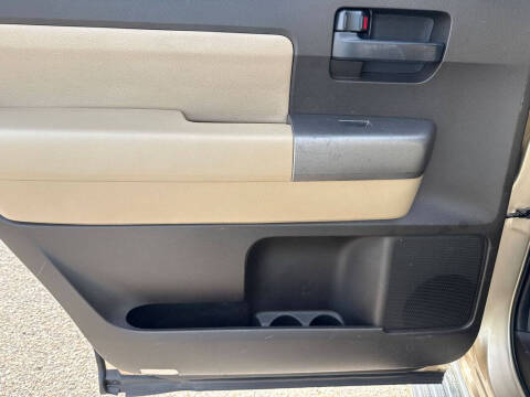 2010 Toyota Sequoia SR5