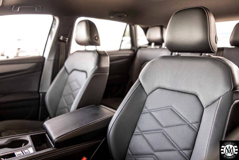 2024 Volkswagen Atlas Cross Sport SE