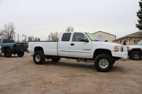 2003 GMC Sierra 2500HD for sale at Northern Colorado auto sales Inc in Fort Collins CO