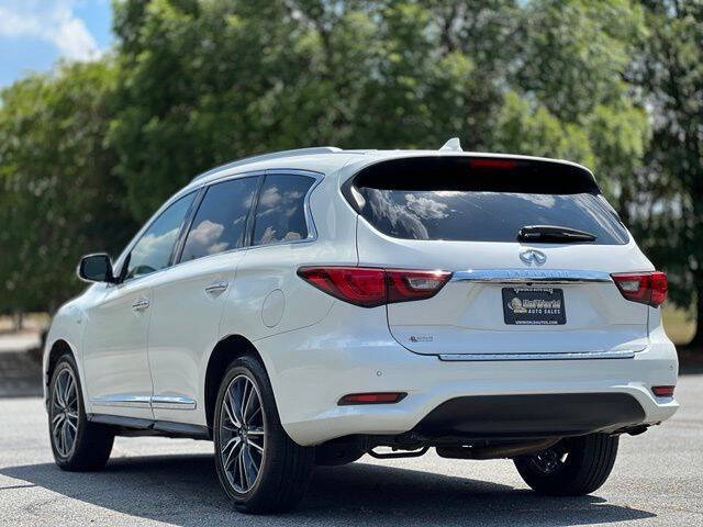 InfinitiQX607