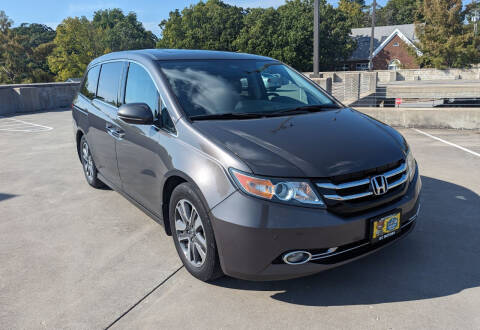 2015 Honda Odyssey for sale at QC Motors in Fayetteville AR