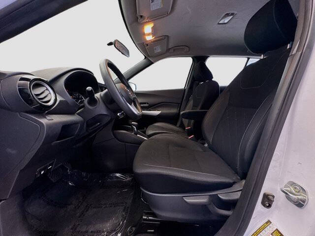 2019 Nissan Kicks SV