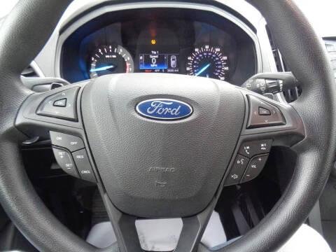 2017 Ford Edge SE