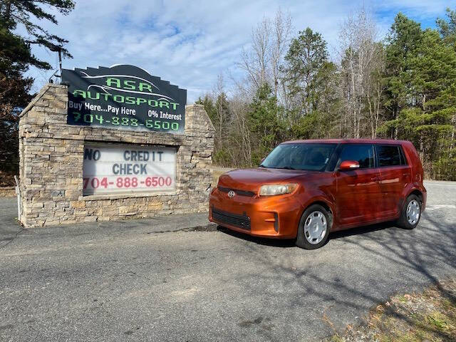 2012 Scion xB Base's photo