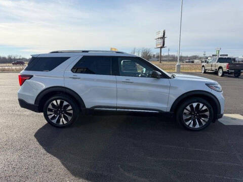 2025 Ford Explorer Platinum