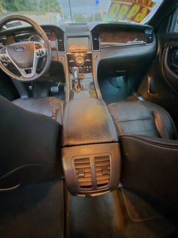 2018 Ford Taurus Limited