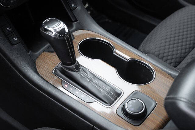 2019 GMC Acadia SLE-2