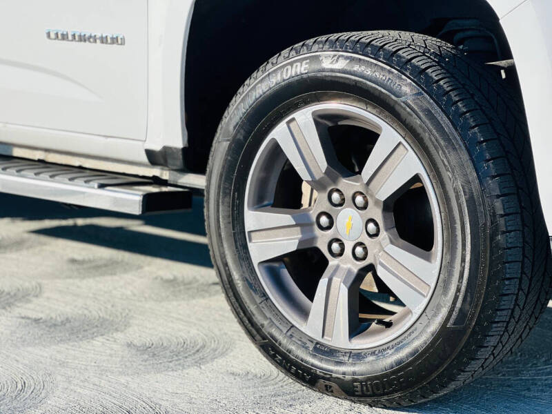 2018 Chevrolet Colorado Work Truck photo 13