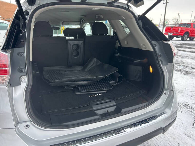 2015 Nissan Rogue SV