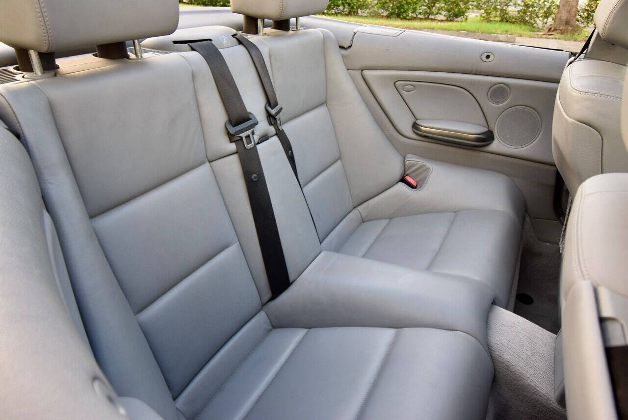 2003 BMW M3 52