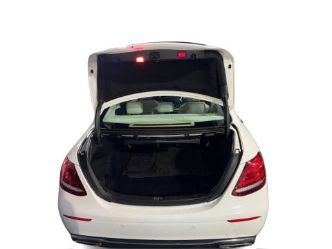 2017 Mercedes-Benz E-Class E 300 4MATIC