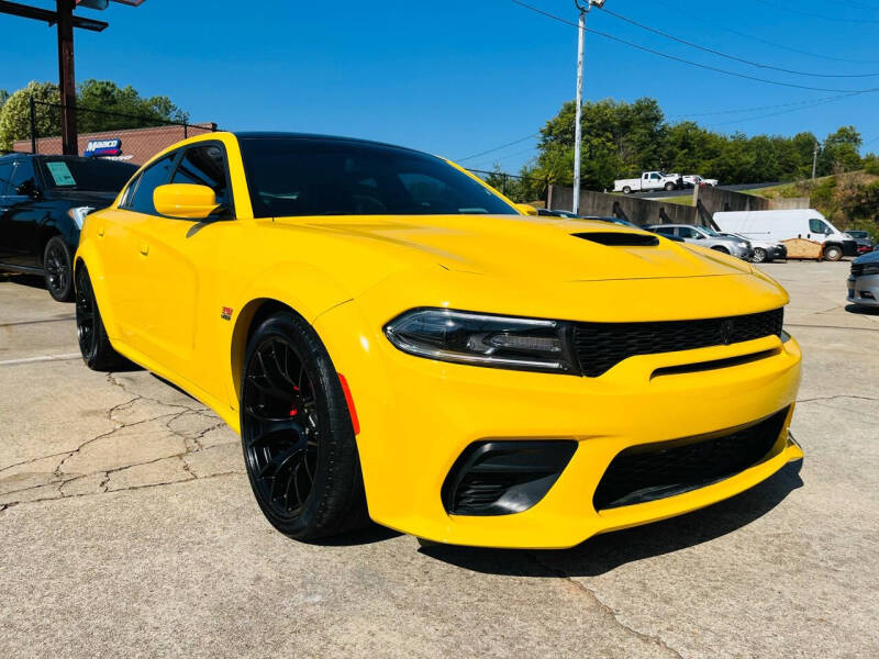 2017 Dodge Charger R/T photo 3