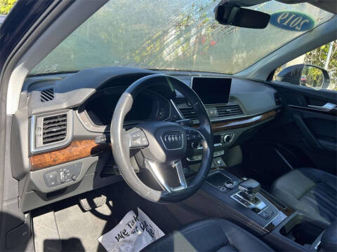 2019 Audi Q5 quattro Premium Plus 45 TFSI