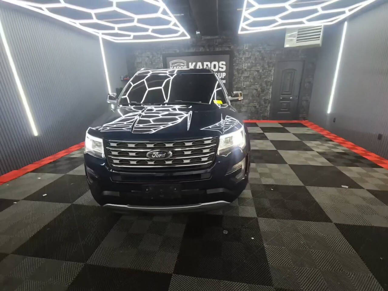 Blue 2016 Ford Explorer XLT AWD XLT 4dr SUV 1