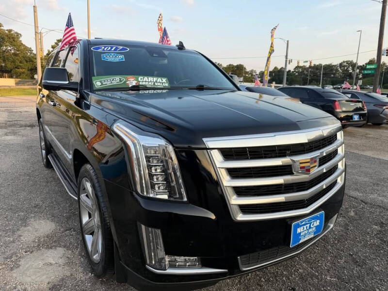 2017 Cadillac Escalade Luxury