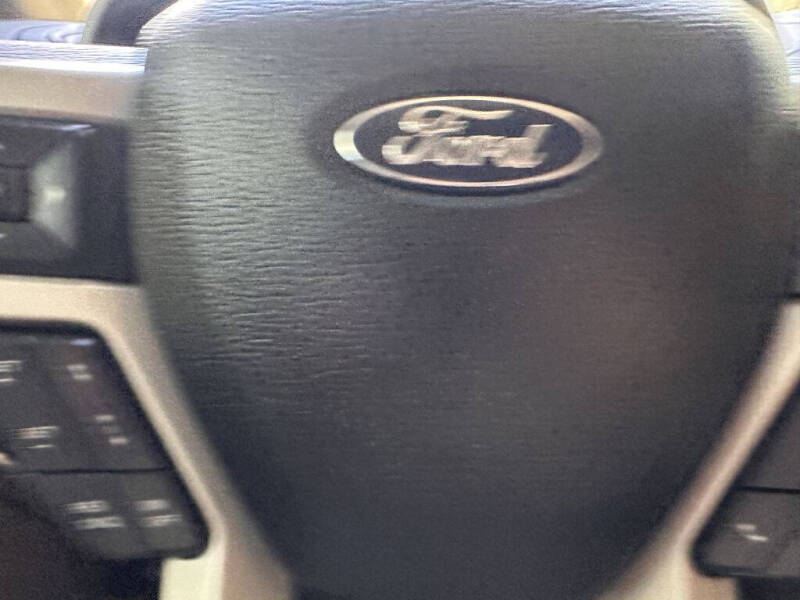 2019 Ford F-350 Super Duty Lariat