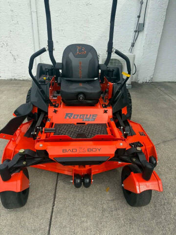 2026 Bad Boy Mowers ROGUE 61"