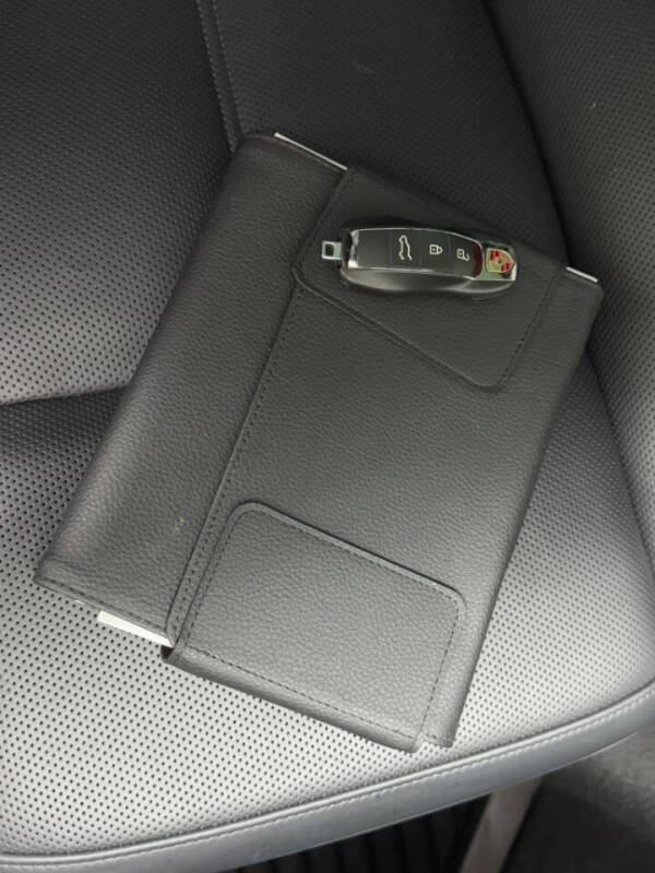 2020 Porsche Macan S