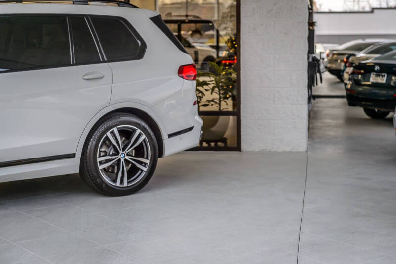 2022 BMW X7 xDrive40i