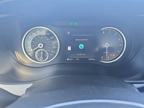 2025 Genesis G70