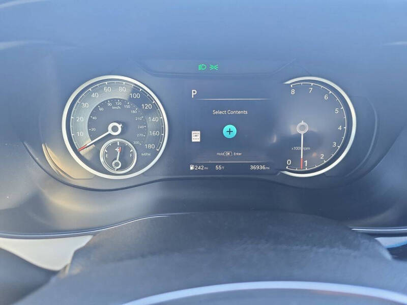 2025 Genesis G70