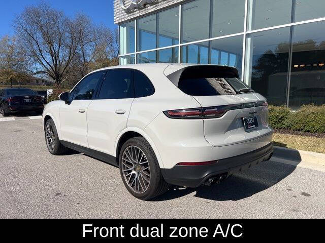 2023 Porsche Cayenne