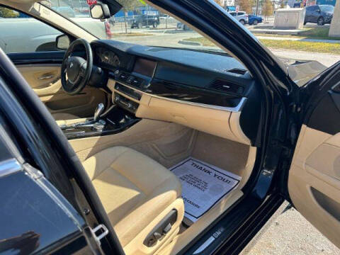 2015 BMW 5 Series 528i