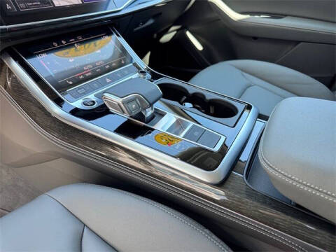 2025 Audi Q7 quattro Premium Plus 55 TFSI