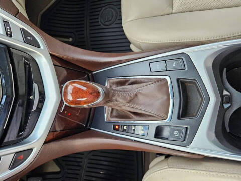 2013 Cadillac SRX Performance Collection