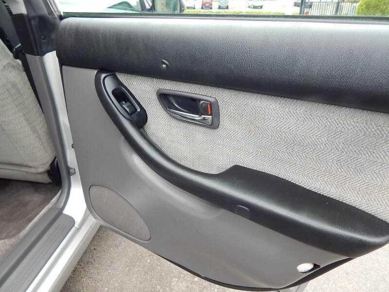 2002 Subaru Legacy L